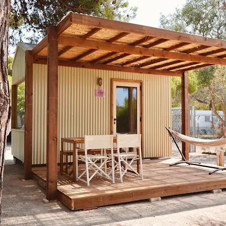 Holacamp Garrofer
