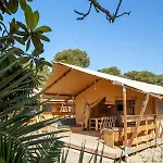 Campingplads Holacamp Garrofer 2*