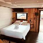 Campingplads Holacamp Garrofer