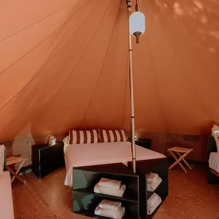 Campsite Holacamp Garrofer