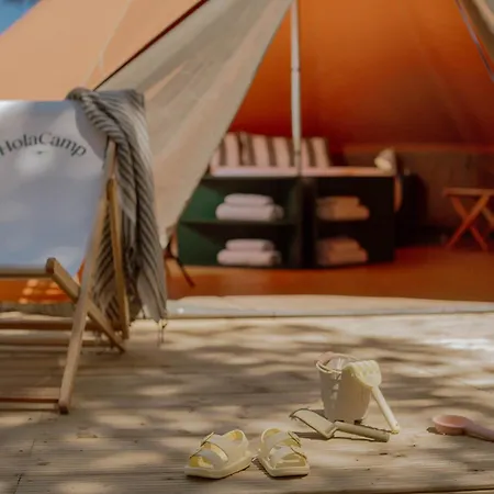 Holacamp Garrofer Campsite Sitges