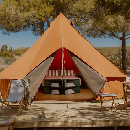 Campsite Holacamp Garrofer 2*