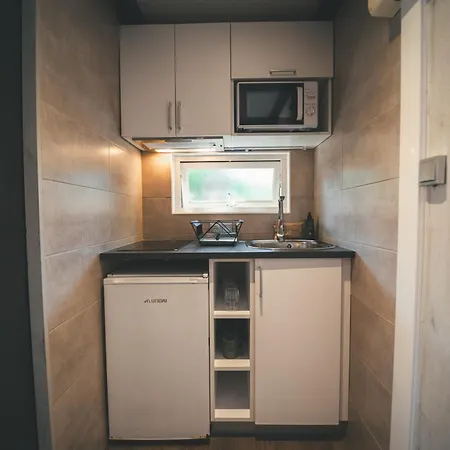 Кемпинг Holacamp Garrofer