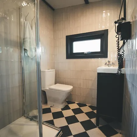 Holacamp Garrofer 2* Сиджес